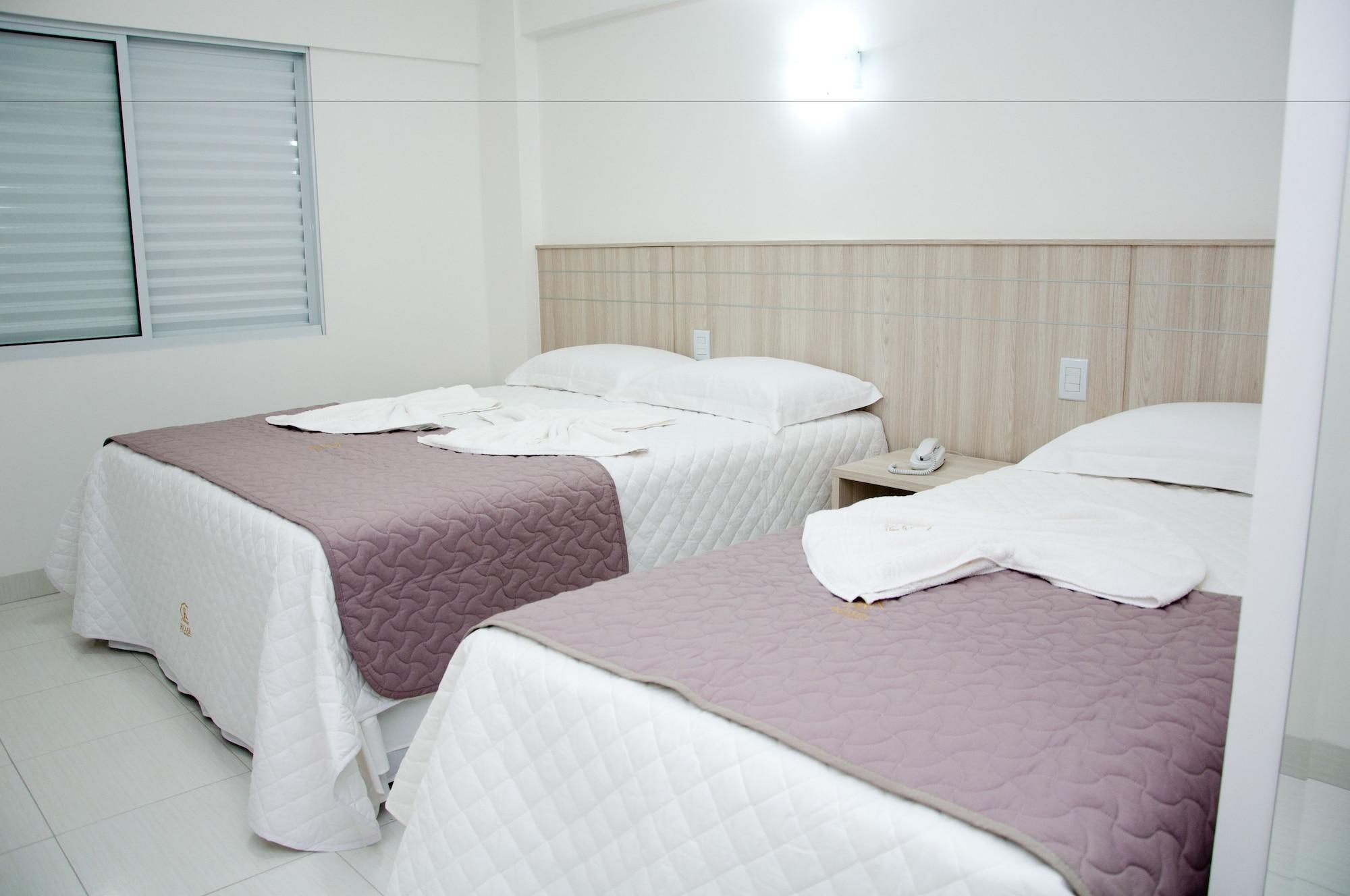 Hotel Roari 쿠이아바 외부 사진