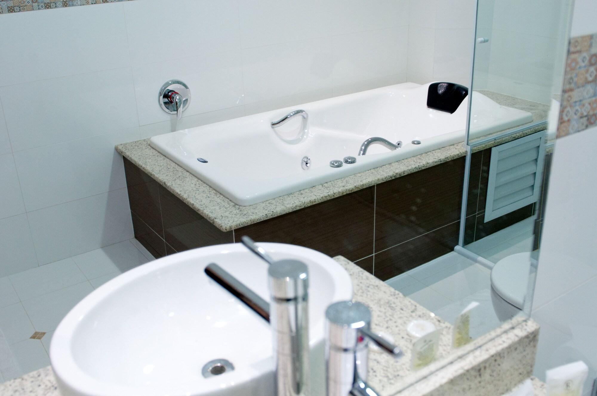 Hotel Roari 쿠이아바 외부 사진