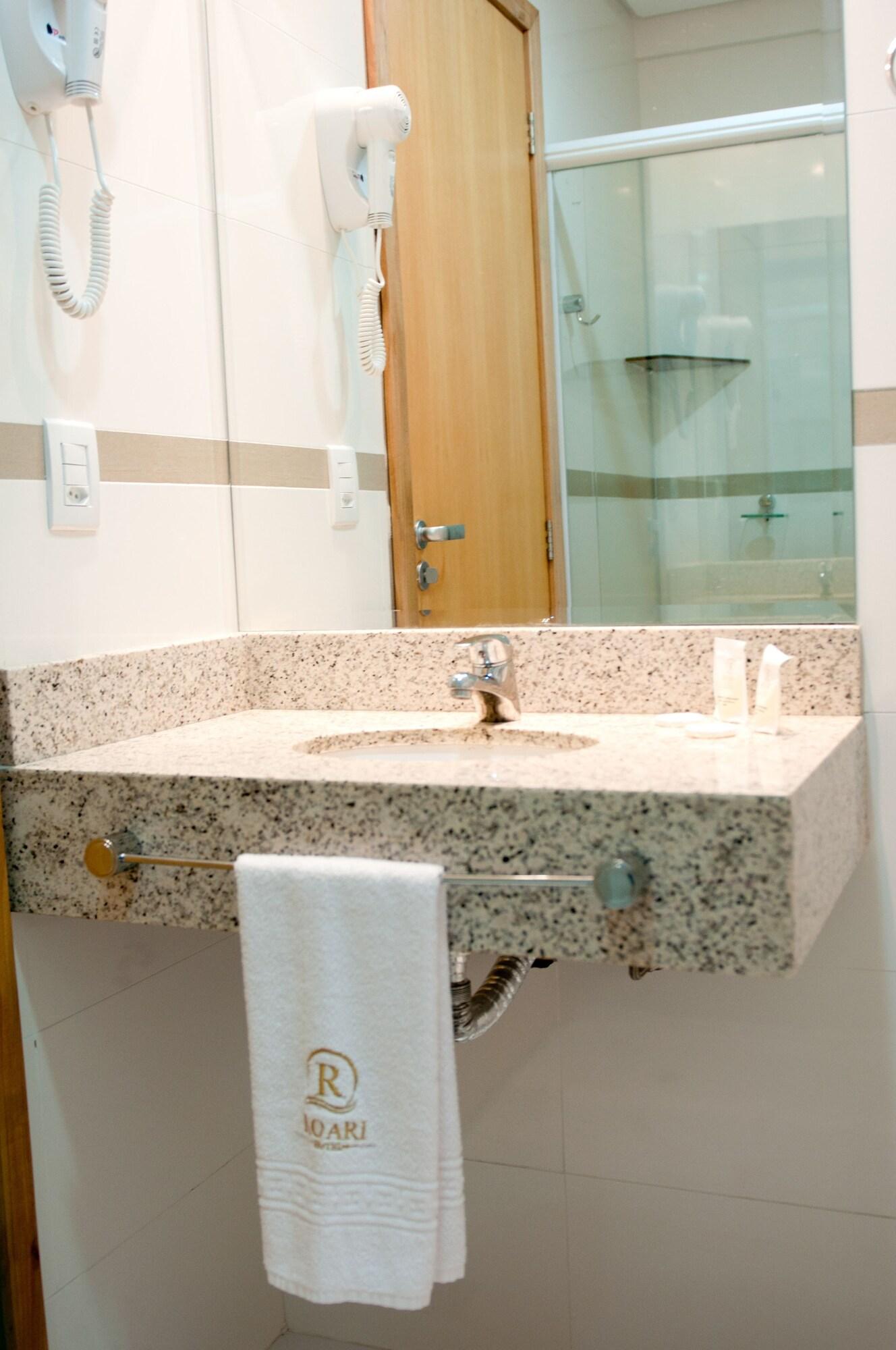 Hotel Roari 쿠이아바 외부 사진