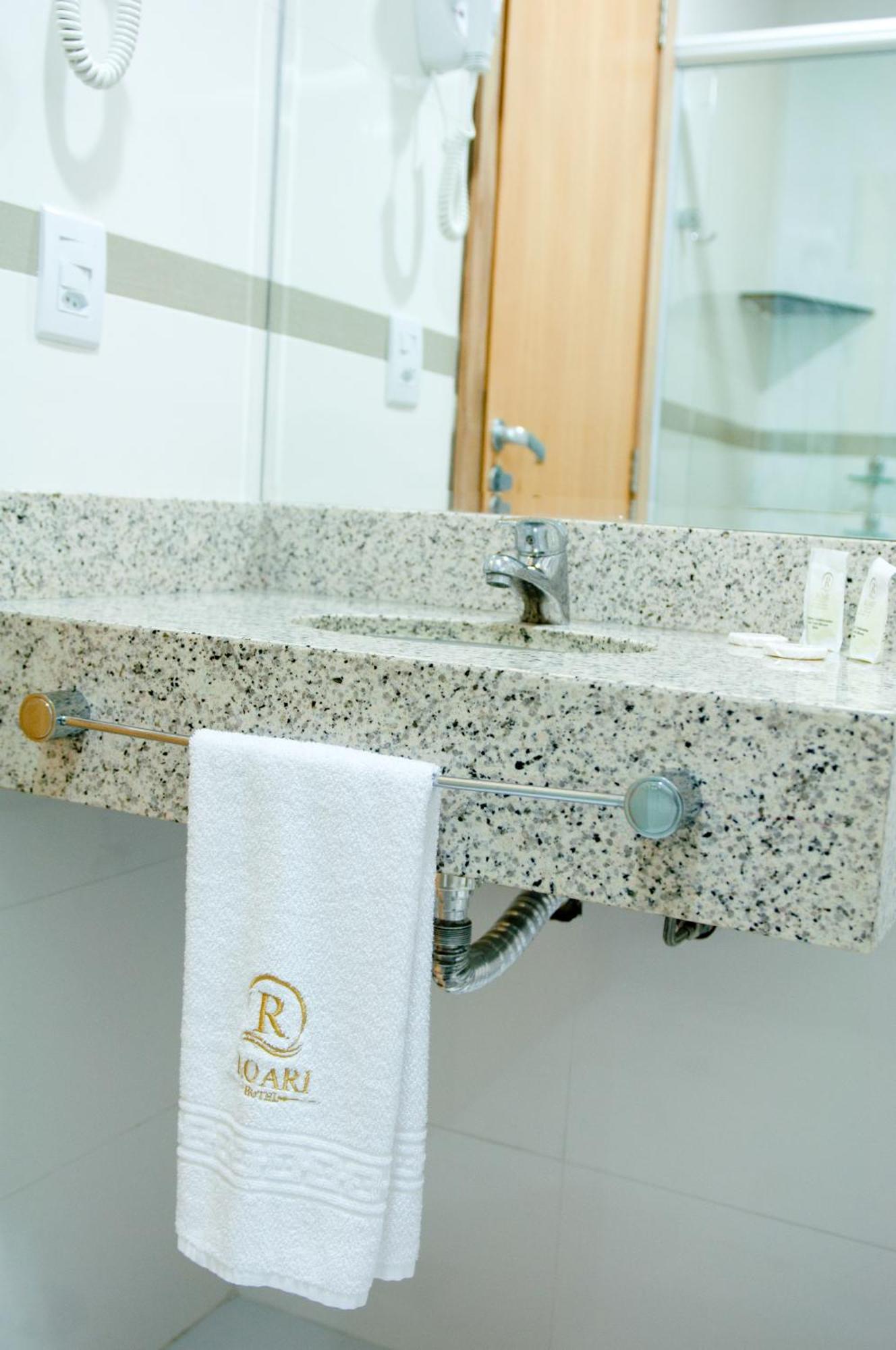 Hotel Roari 쿠이아바 외부 사진